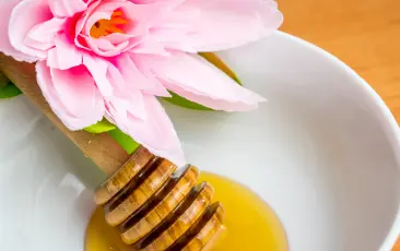 Honey massage service