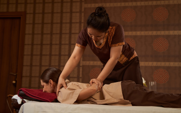 Thai massage service